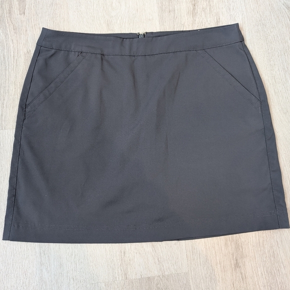 PGA Tour Golf Grey Skort Size 6 - Picture 2 of 5